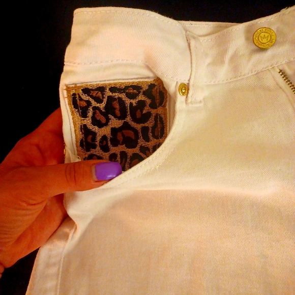 High rise jean shorts - Picture 2 of 7